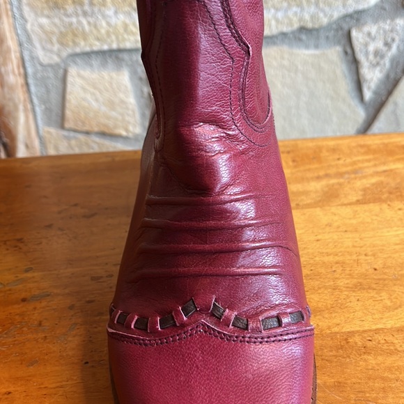 Tulle and Batiste Jamilla Boots in Maroon 🫶 - Picture 9 of 12